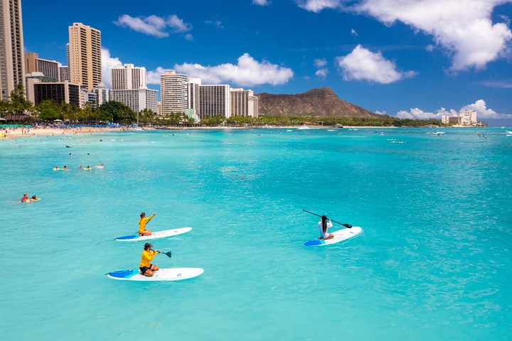 Waikiki Beach surf lessons surf learn to surf