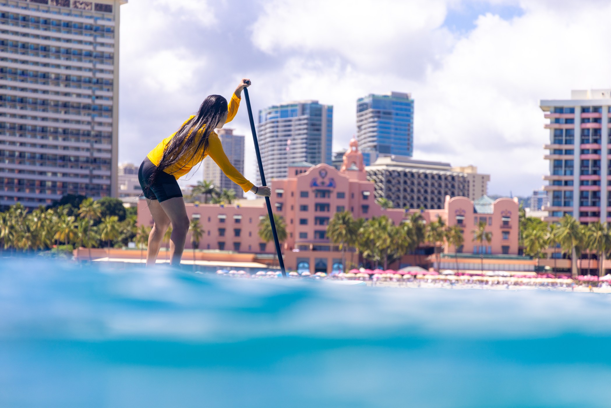SUP Lessons Royal Hawaiian Hotel Waikīkī | Waikīkī Beach Services